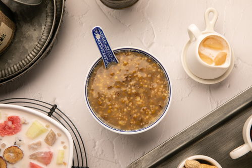 夏日清凉之选 绿豆沙糖水美食摄影与快餐文化融合